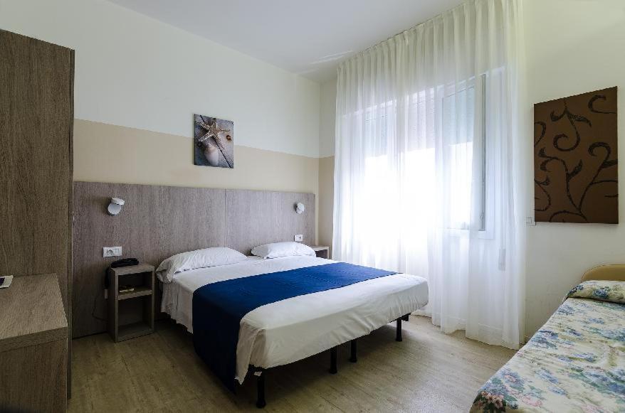 Hotel Mare Live Lido di Jesolo Buitenkant foto