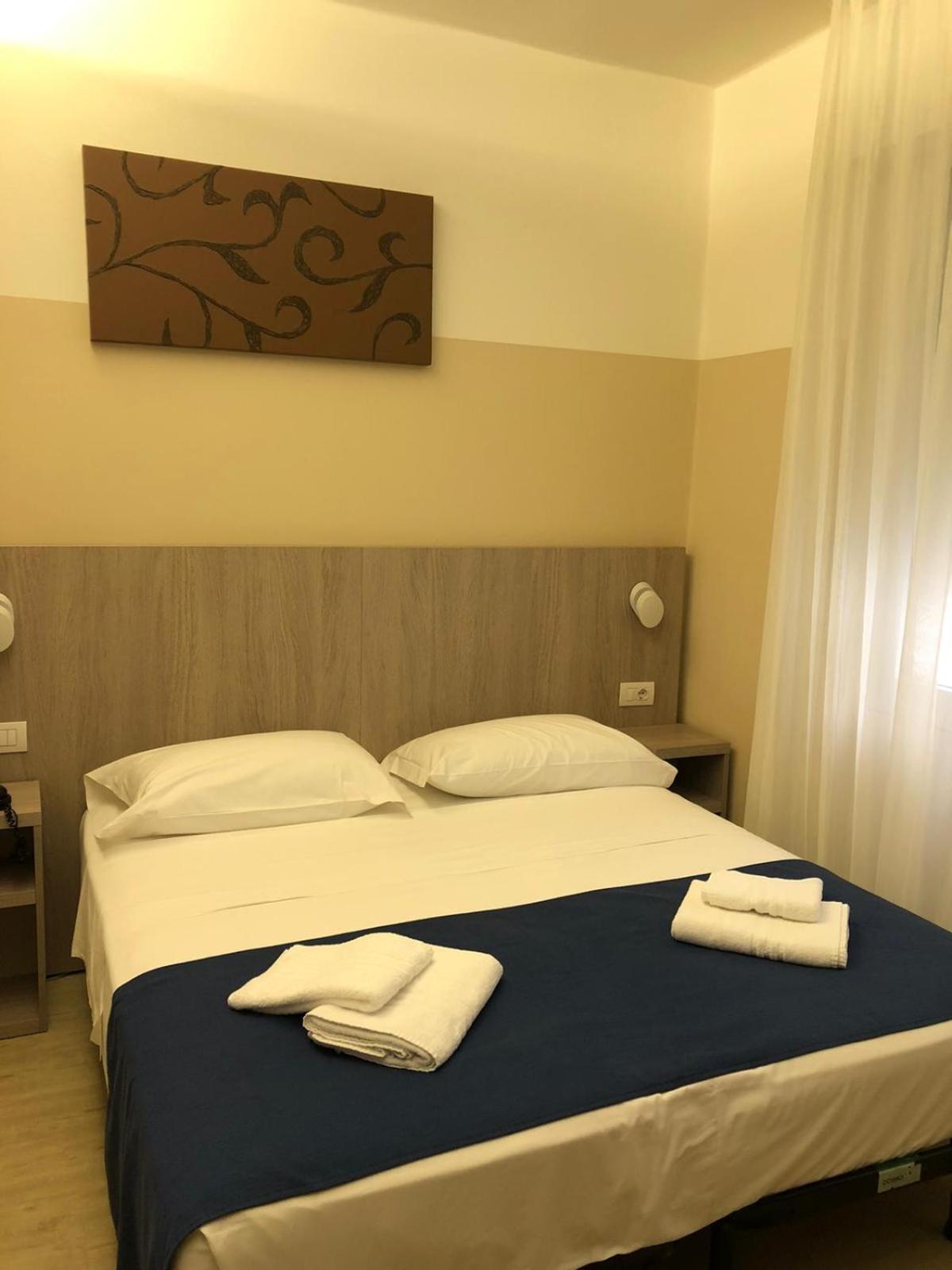 Hotel Mare Live Lido di Jesolo Buitenkant foto