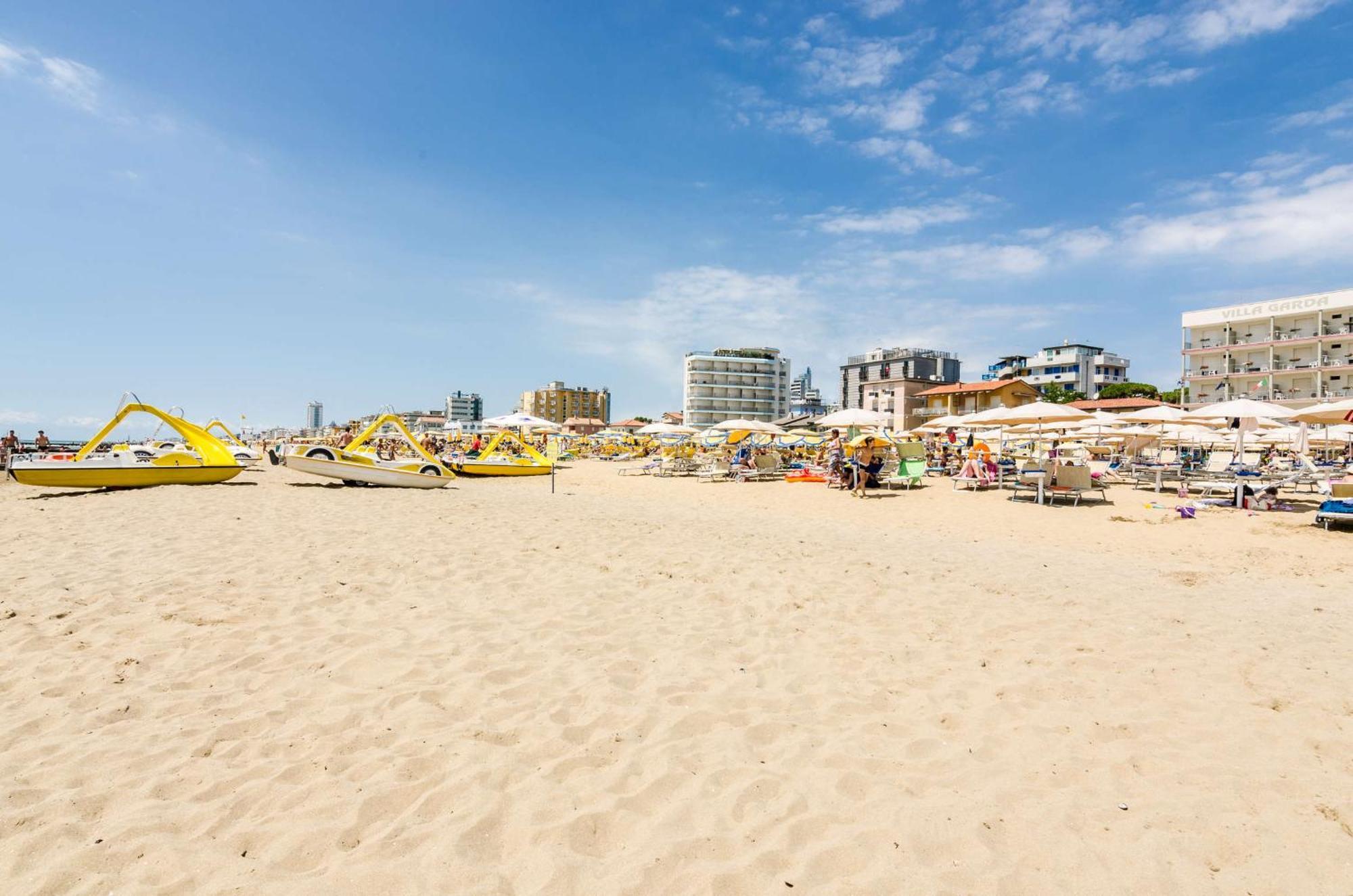Hotel Mare Live Lido di Jesolo Buitenkant foto