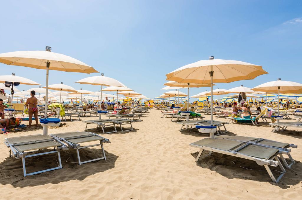 Hotel Mare Live Lido di Jesolo Buitenkant foto
